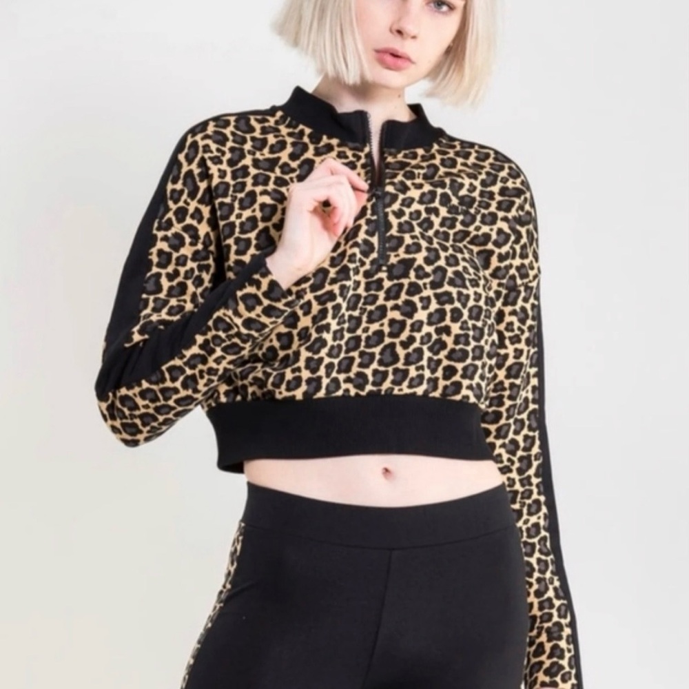Puma Wild Pack Leopard Print Cropped Half-Zip Pullover Sweatshirt size XXS